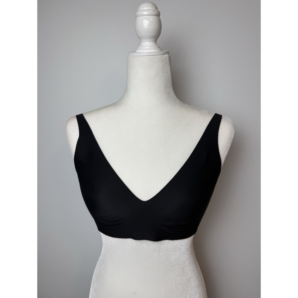 KNIX Revolution Bra Black Seamless Wireless Removable Cups Size‎ S +